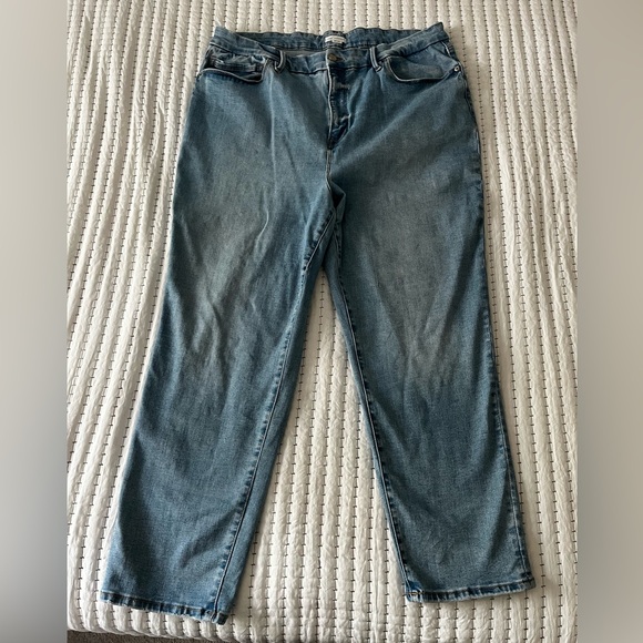 Good American - Picture 2 of 4